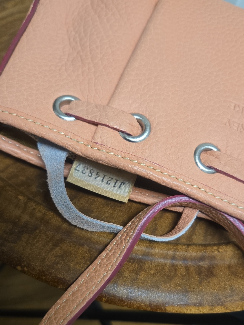 D&B Peach Leather Shoulder Bag - Women - Picture 8 of 8
